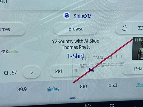 New 2026 Ford Maverick XLT image 25