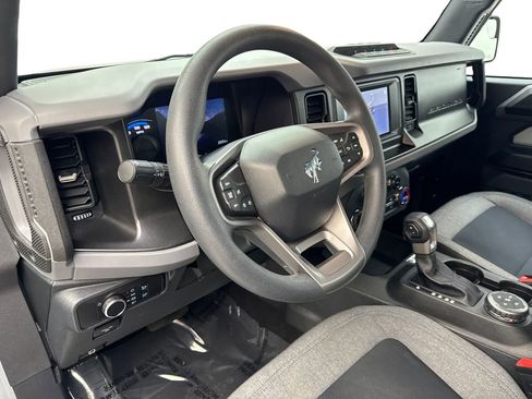 Used 2023 Ford Bronco 2-Door w/ Sasquatch Package AWD/4WD image 43