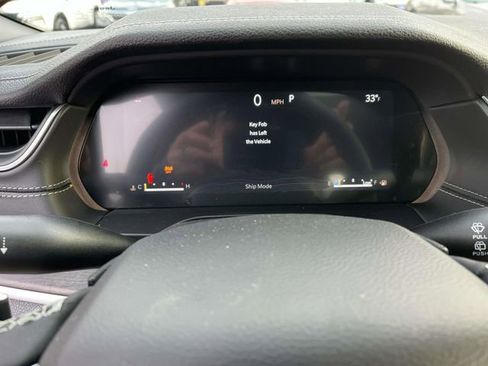 New 2025 Jeep Grand Cherokee L Limited w/ Black Appearance Package image 28