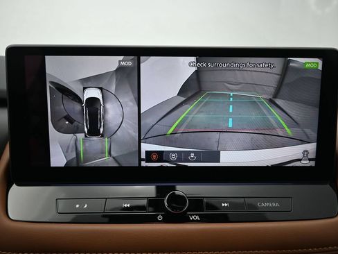 New 2026 Nissan Rogue Platinum AWD/4WD image 16