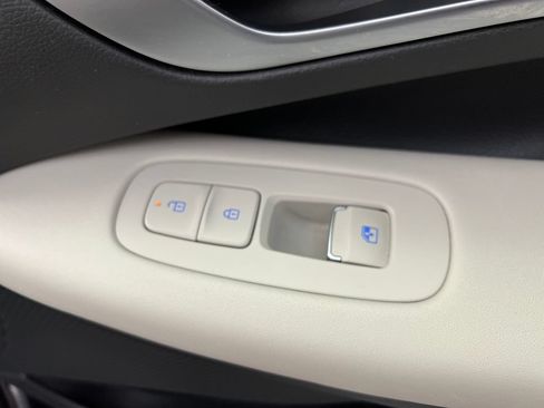 Used 2025 Hyundai Sonata SEL FWD image 29