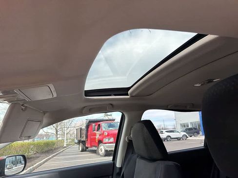 Used 2015 Honda CR-V EX image 16