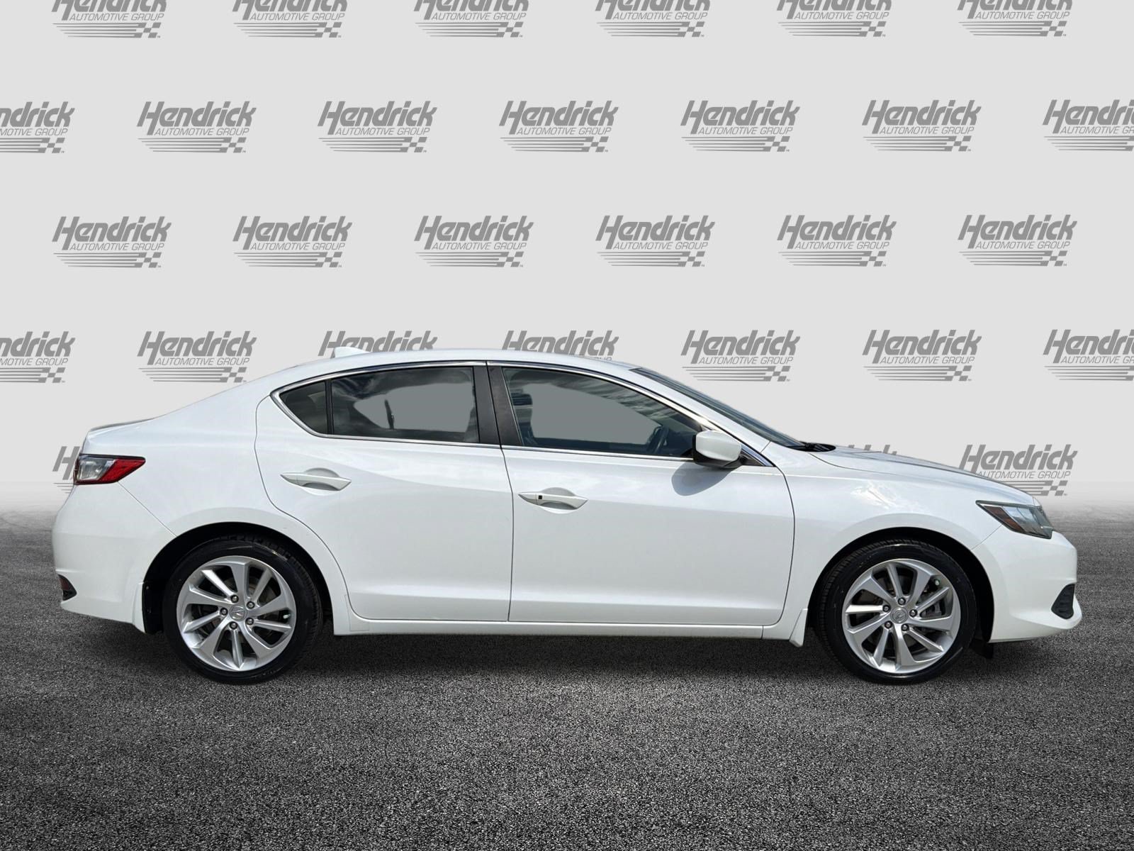 Certified 2017 Acura ILX FWD image 11