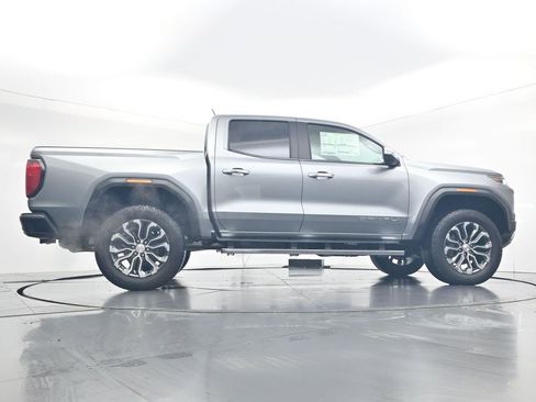New 2026 GMC Canyon Denali image 29