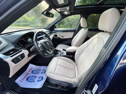 Used 2018 BMW X1 sDrive28i w/ Premium Package image 12