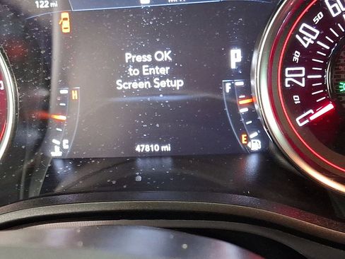 Used 2023 Dodge Challenger SXT image 13