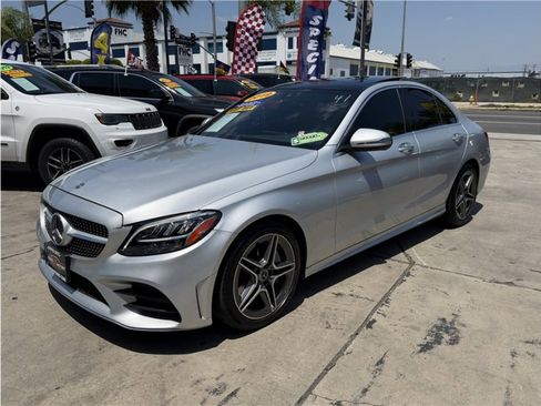 Used 2019 Mercedes-Benz C 300 Sedan image 3