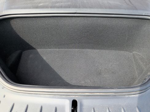 Used 2023 Tesla Model S AWD/4WD image 37