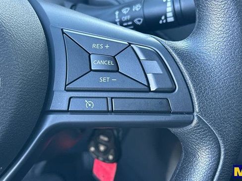 Used 2024 Nissan Versa S w/ S Plus Package image 29