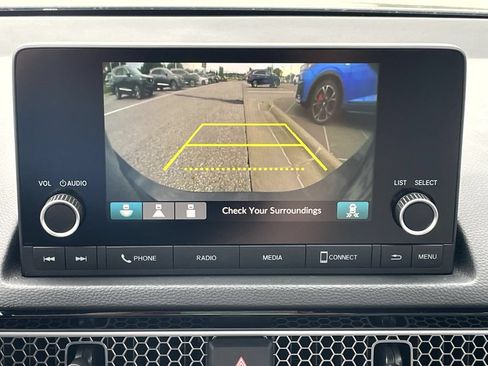 Used 2025 Honda Civic Sport image 17