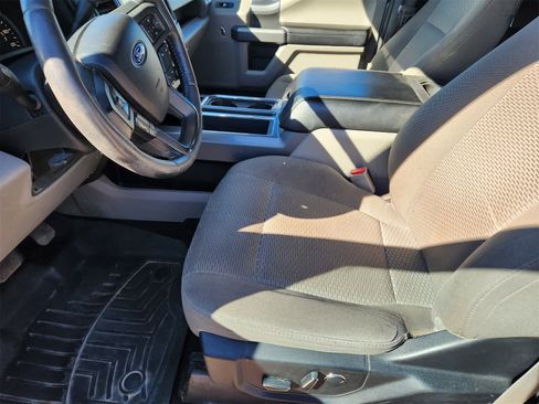 Used 2017 Ford F150 XLT w/ Equipment Group 302A Luxury image 13