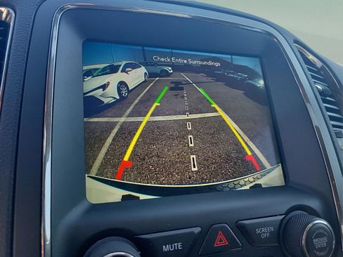 Used 2020 Dodge Durango GT image 29