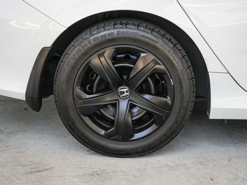 Used 2021 Honda Civic LX image 10