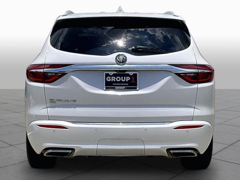 Used 2021 Buick Enclave Avenir w/ Avenir Technology Package AWD/4WD image 5