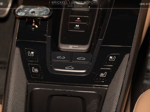 Used 2020 Porsche 911 Carrera image 19