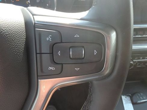 Used 2025 Chevrolet Silverado 3500 LT w/ Trail Boss Package AWD/4WD image 17