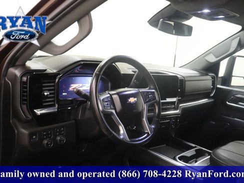 Used 2024 Chevrolet Silverado 2500 LTZ w/ LTZ Plus Package image 14