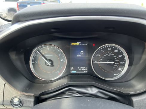 Used 2019 Subaru Crosstrek 2.0i Limited w/ Popular Package #4 image 3
