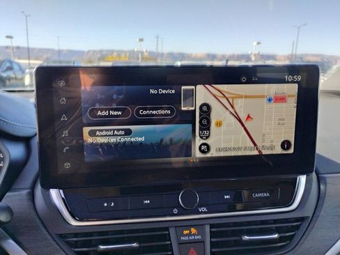 Used 2023 Nissan Altima 2.5 SL image 19