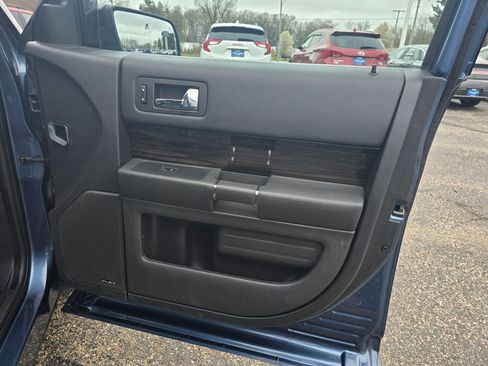 Certified 2019 Ford Flex SEL w/ Equipment Group 202A AWD/4WD image 19