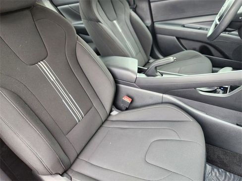 Certified 2023 Hyundai Elantra SEL w/ Cargo Package image 9