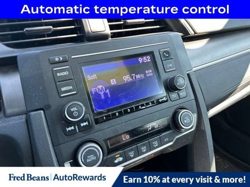 Used 2020 Honda Civic LX image 7