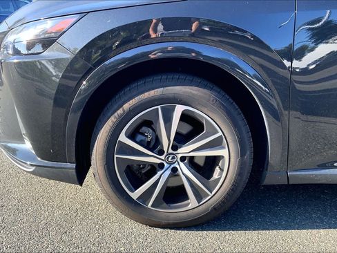 Used 2024 Lexus RX 350h w/ Cold Area Package AWD/4WD image 11