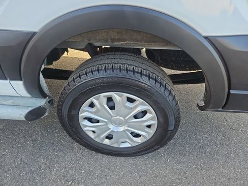 Used 2024 Ford Transit 250 Low Roof w/ Exterior Upgrade Package image 19