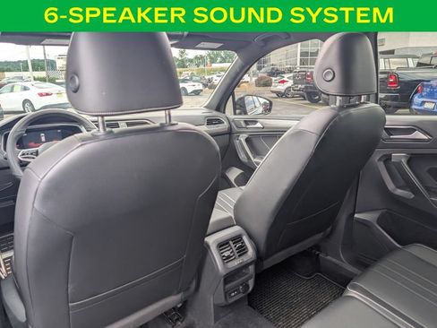 Used 2022 Volkswagen Tiguan SE R-Line AWD/4WD image 14