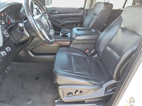 Used 2019 GMC Yukon SLT image 15