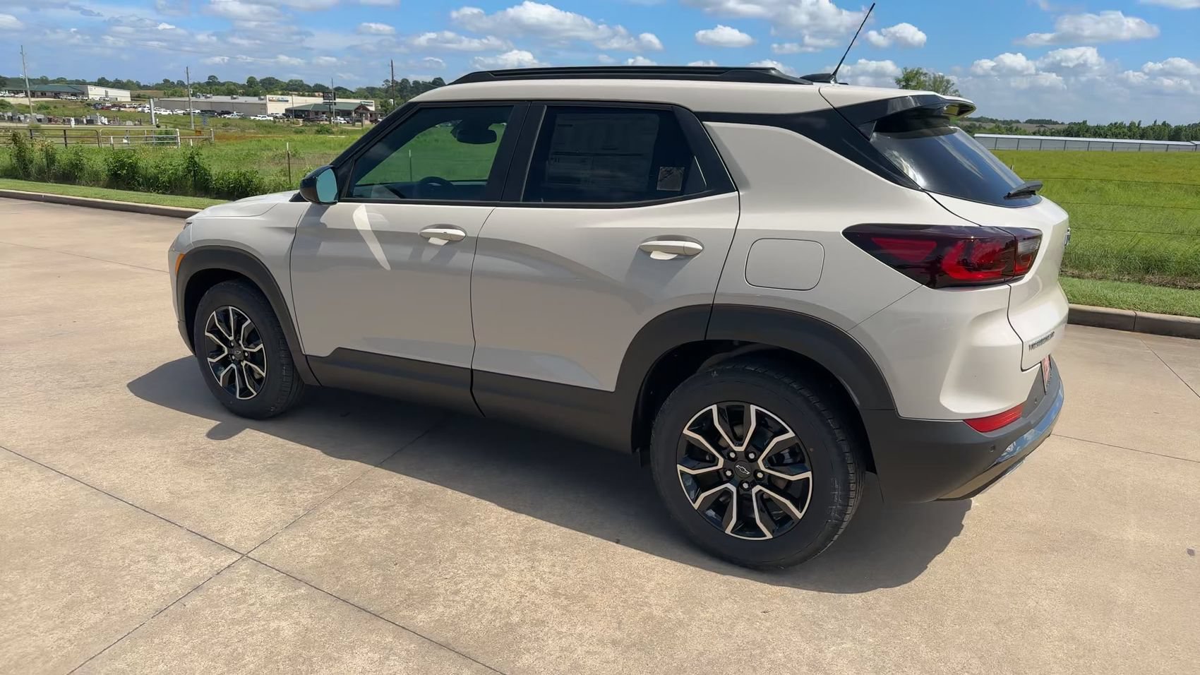 New 2026 Chevrolet TrailBlazer ACTIV w/ Convenience Package FWD image 7