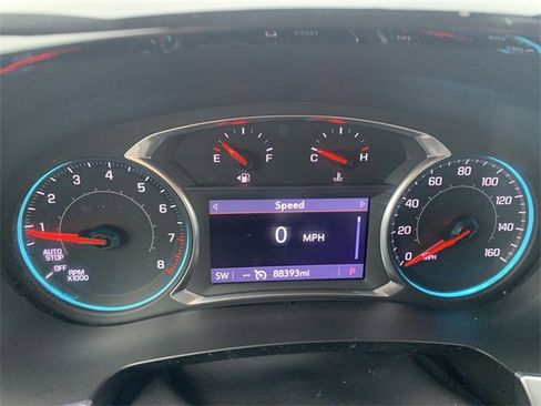 Certified 2021 Chevrolet Traverse LT image 11