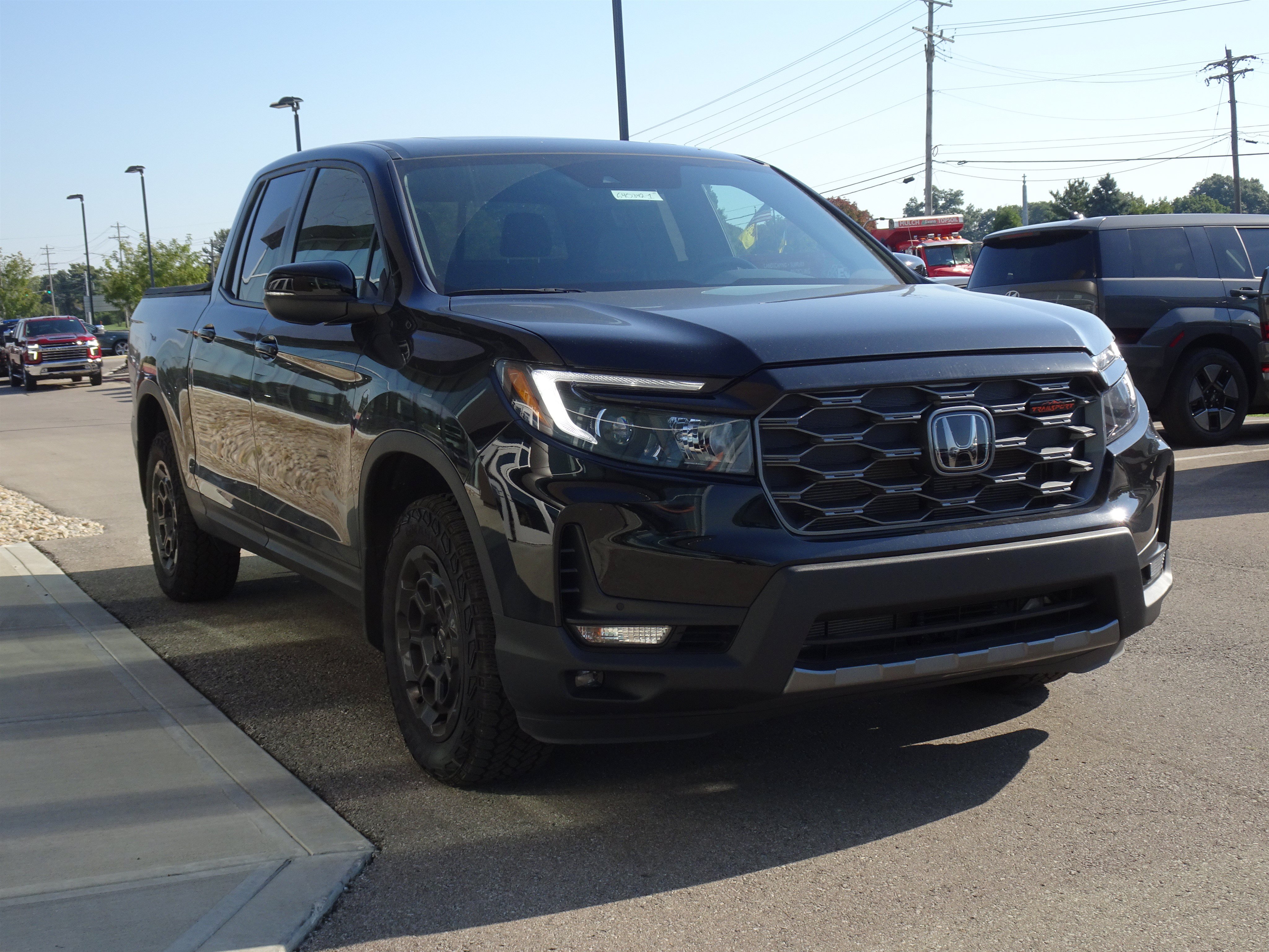 Used 2025 Honda Ridgeline TrailSport+ image 6