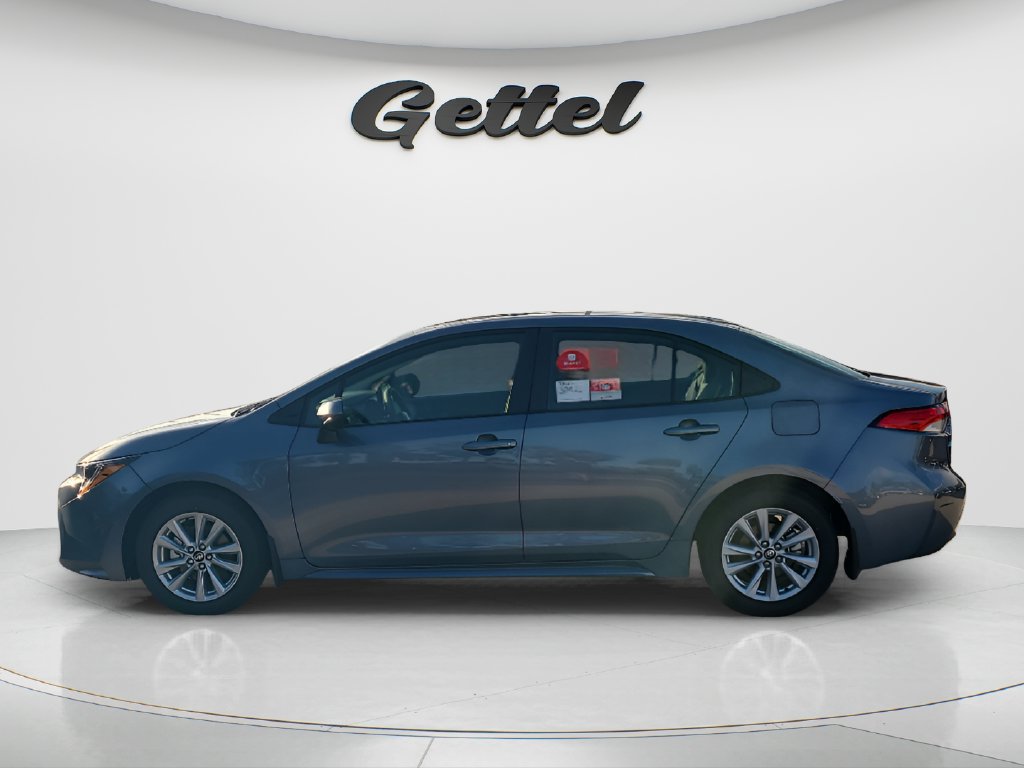 New 2027 Toyota Corolla LE w/ LE Premium Package FWD image 8