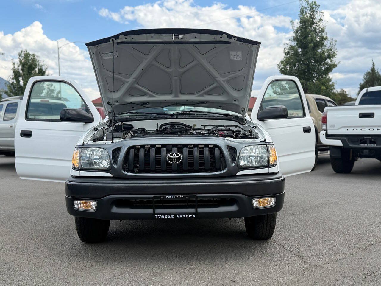 Used 2004 Toyota Tacoma 2WD Regular Cab w/ Enhancement Pkg image 68
