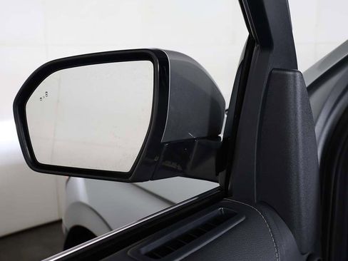 Used 2024 Ford Expedition XLT image 36