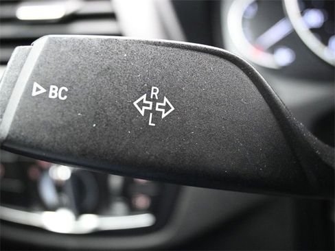 Used 2019 BMW X3 xDrive30i w/ Driving Assistance Package image 30