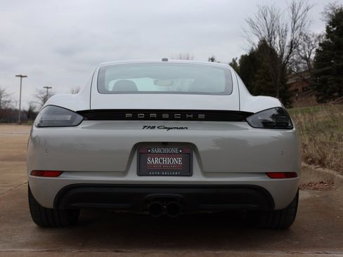 Used 2025 Porsche 718 Cayman image 26