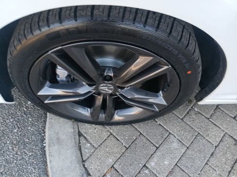 Used 2024 Acura Integra A-Spec image 9