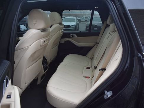 Used 2020 BMW X5 sDrive40i w/ Executive Package image 38