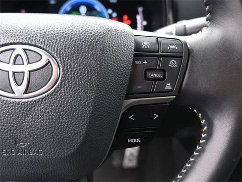 Certified 2025 Toyota Camry SE image 23