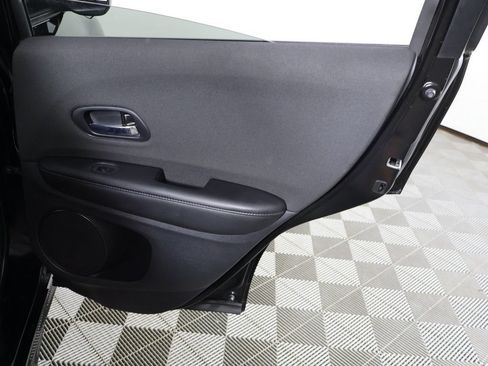 Used 2022 Honda HR-V Sport image 22