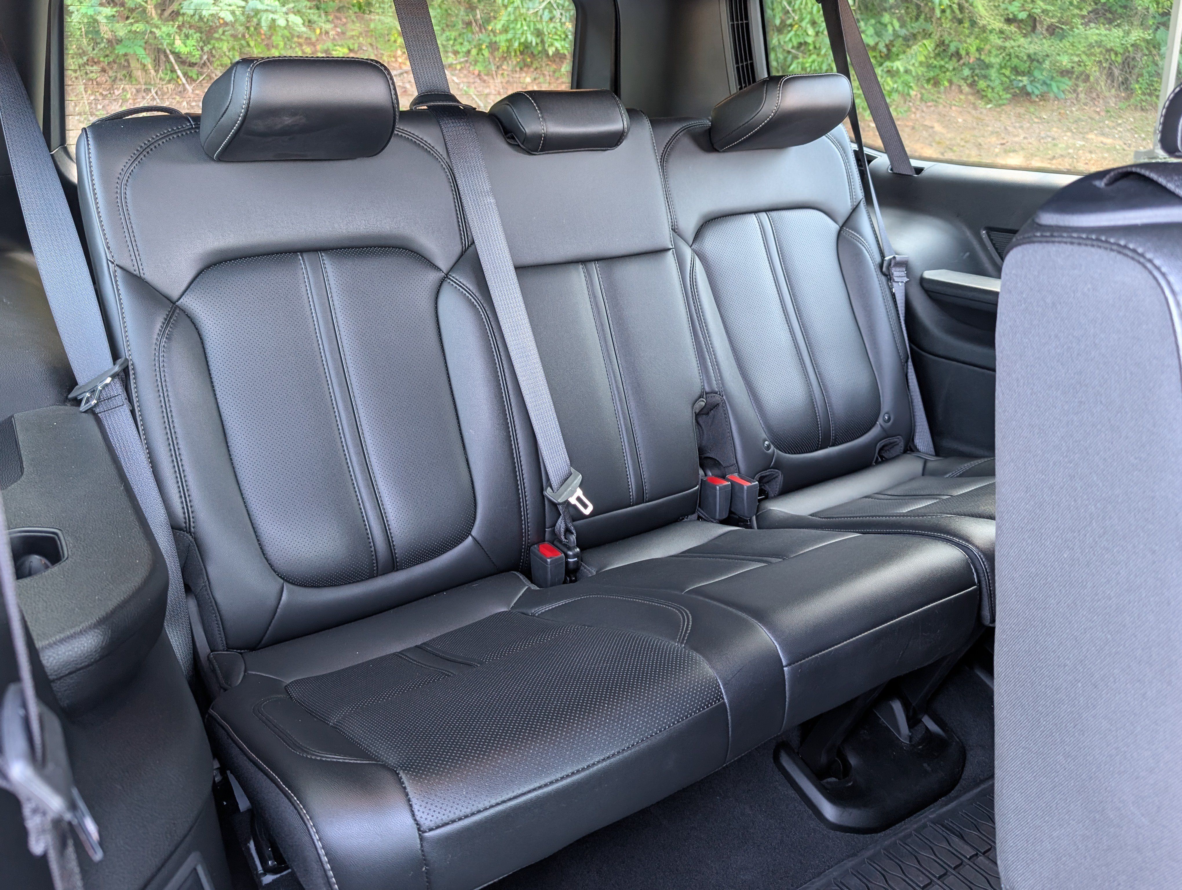 Used 2024 Jeep Wagoneer L 2WD image 23