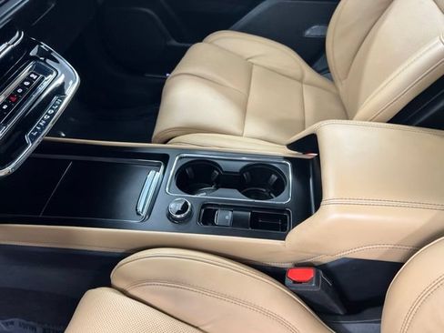 Certified 2023 Lincoln Corsair Grand Touring w/ Equipment Group 302A AWD/4WD image 16