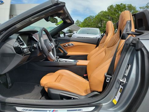 Used 2024 BMW Z4 sDrive30i w/ Premium Package RWD image 15