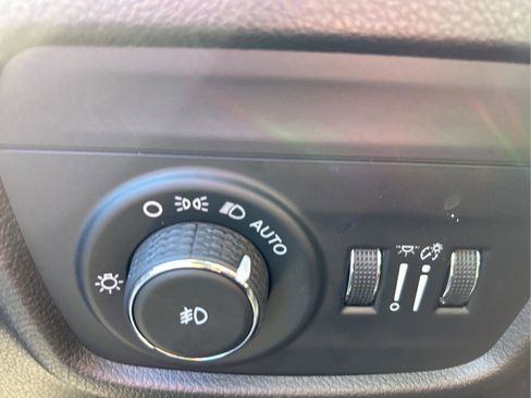 Certified 2023 Jeep Grand Cherokee Limited w/ Luxury Tech Group II image 14