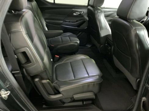Used 2019 Chevrolet Traverse LT w/ LT Premium Package image 27