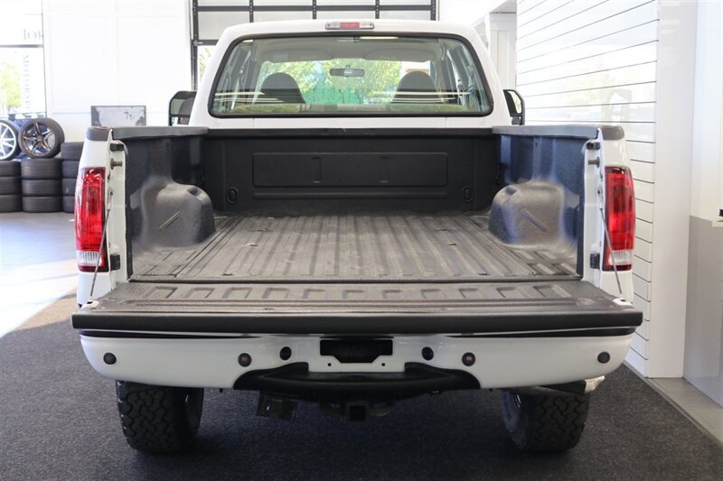 Used 2001 Ford F350 XLT AWD/4WD image 15