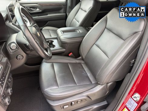 Used 2022 Chevrolet Tahoe LT w/ LT Signature Package AWD/4WD image 5