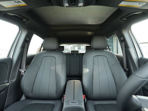 New 2026 Mercedes-Benz GLA 250 image 32